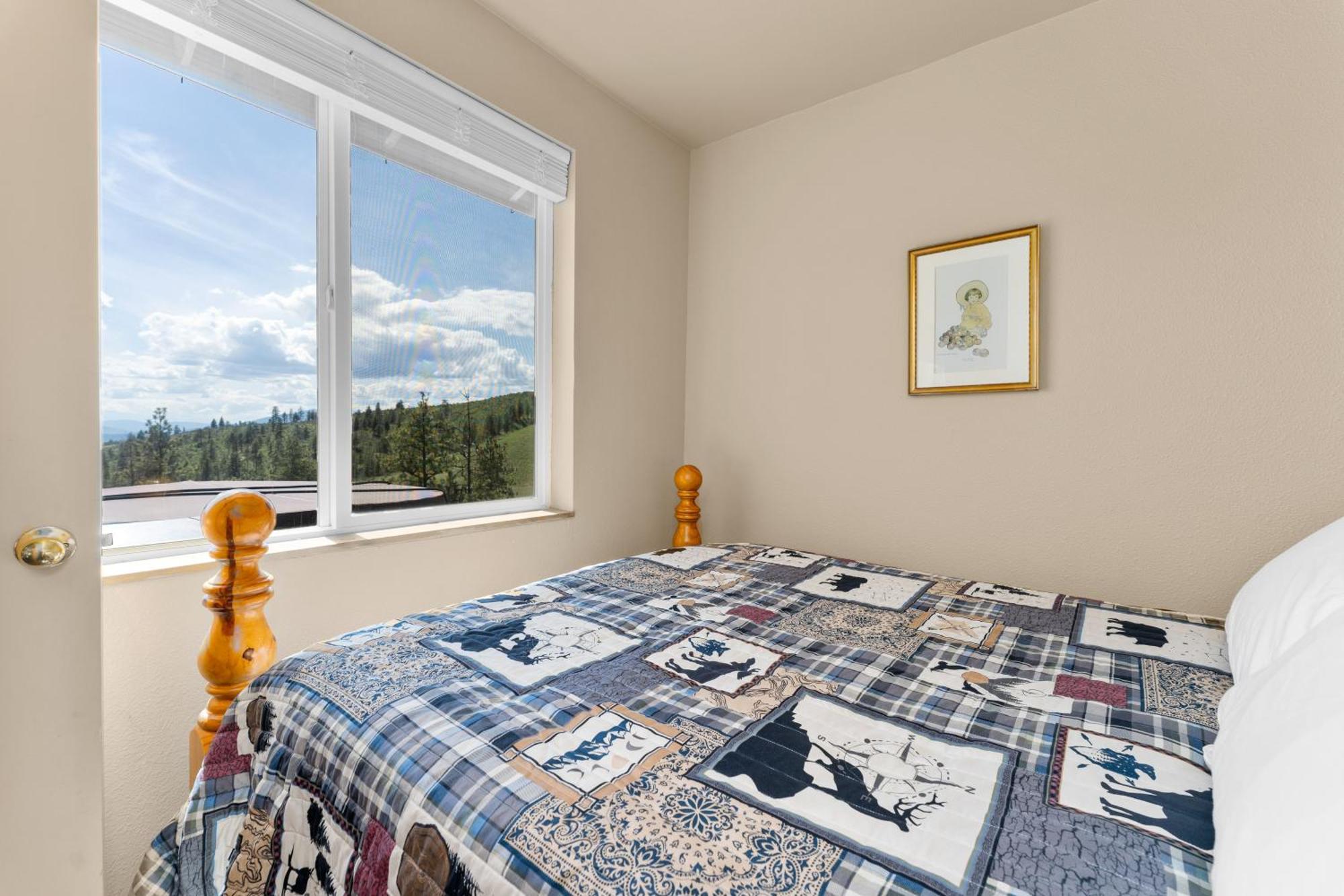 Echo Valley Resort + Cabins Manson Bagian luar foto