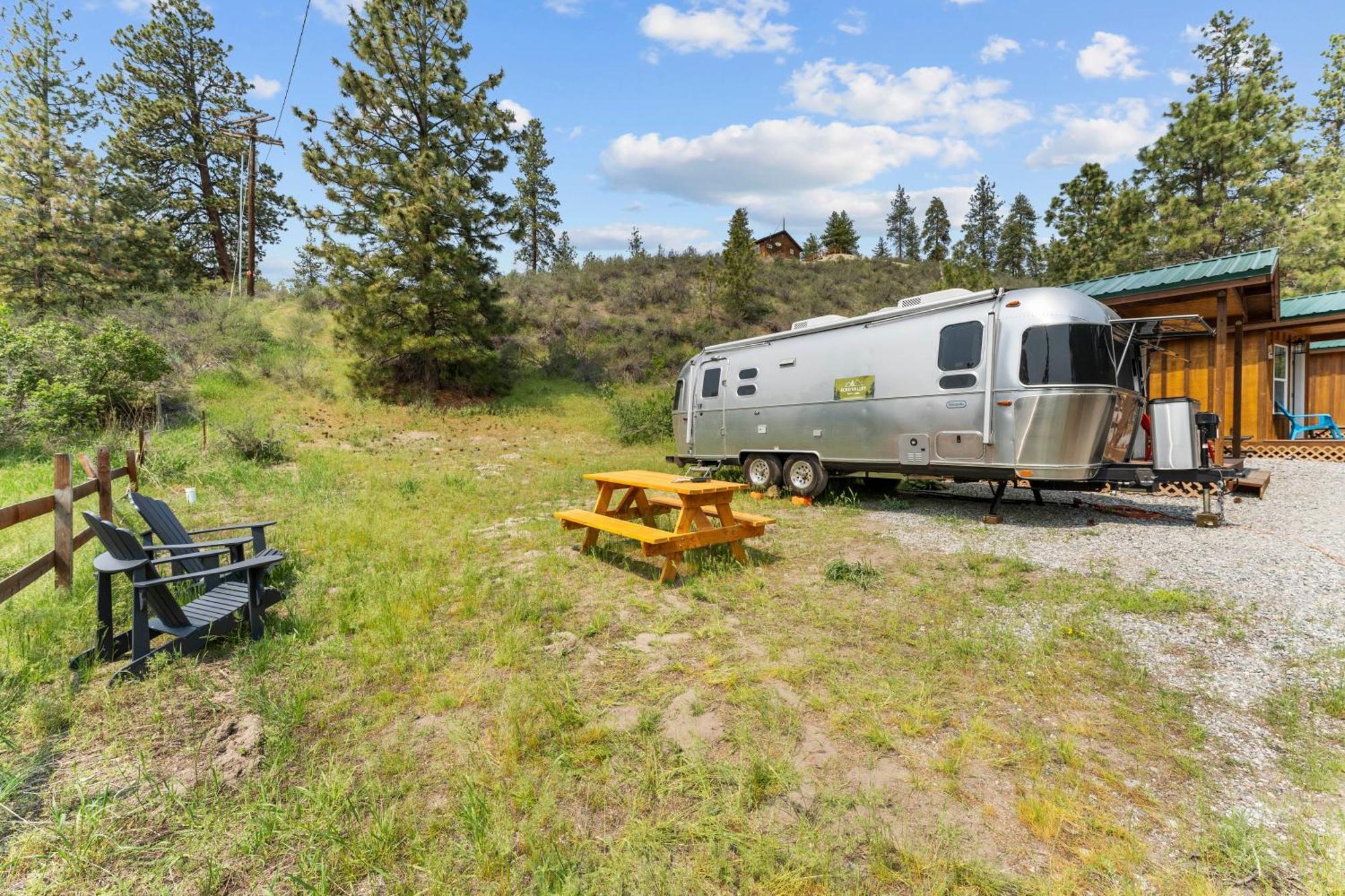 Echo Valley Resort + Cabins Manson Bagian luar foto